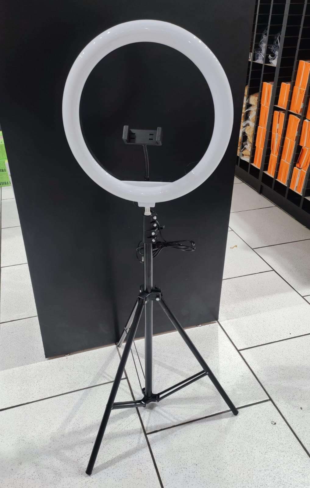 RING LIGHT 14 POLEGADAS COM TRIPE